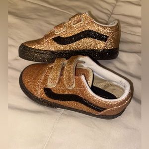 Toddler gold/black glitter Vans